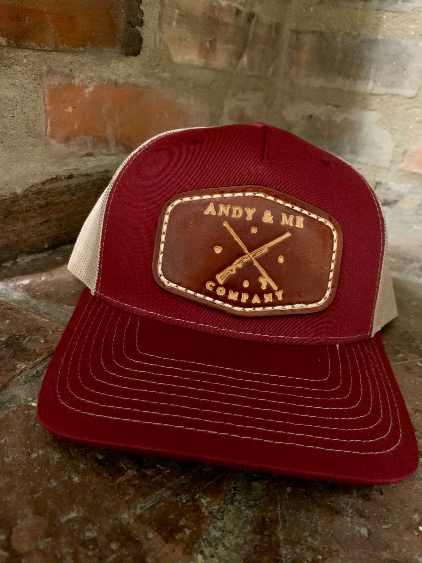 "Outdoorsman Compass" Richardson Hat