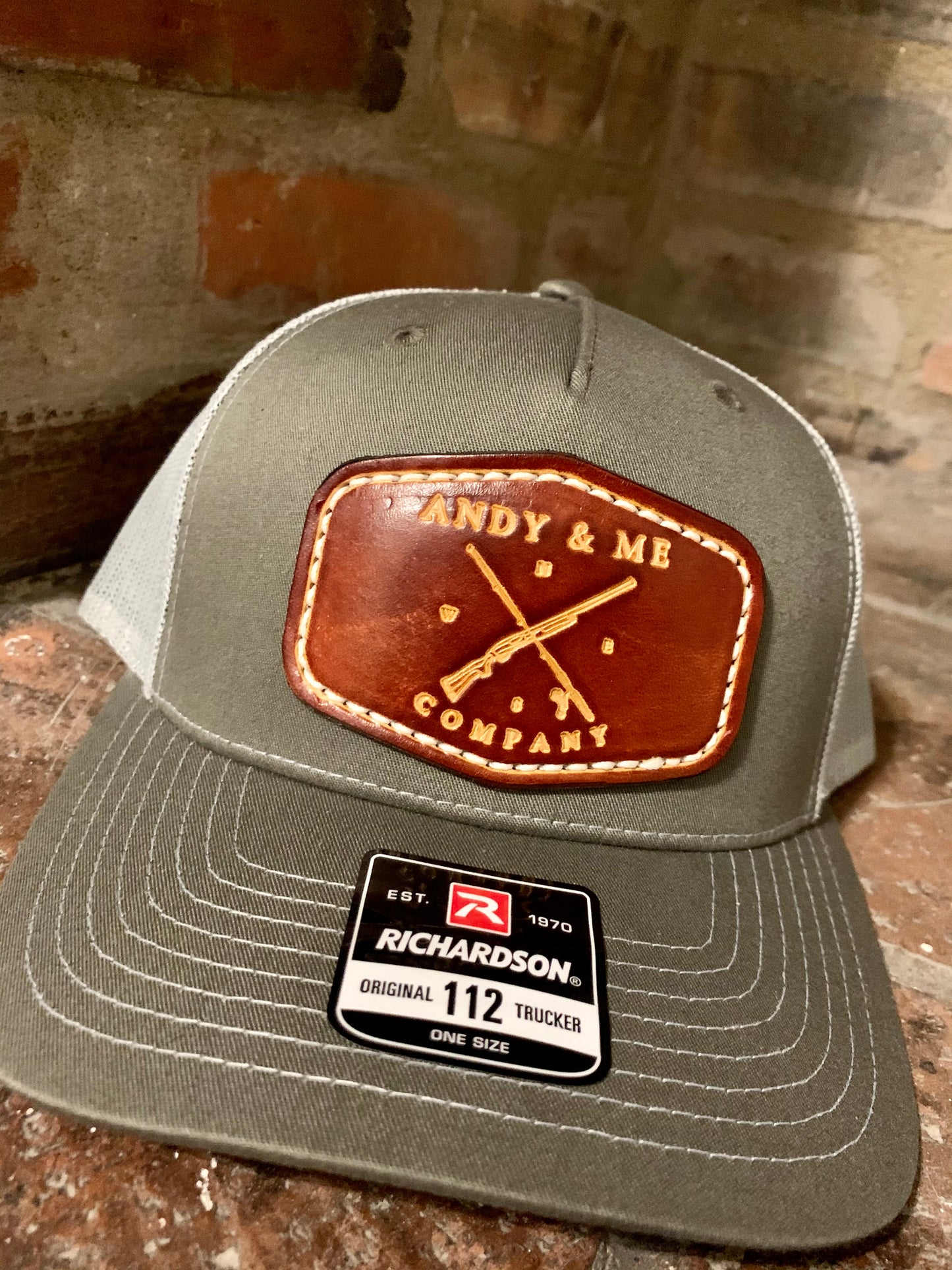 "Outdoorsman Compass" Richardson Hat