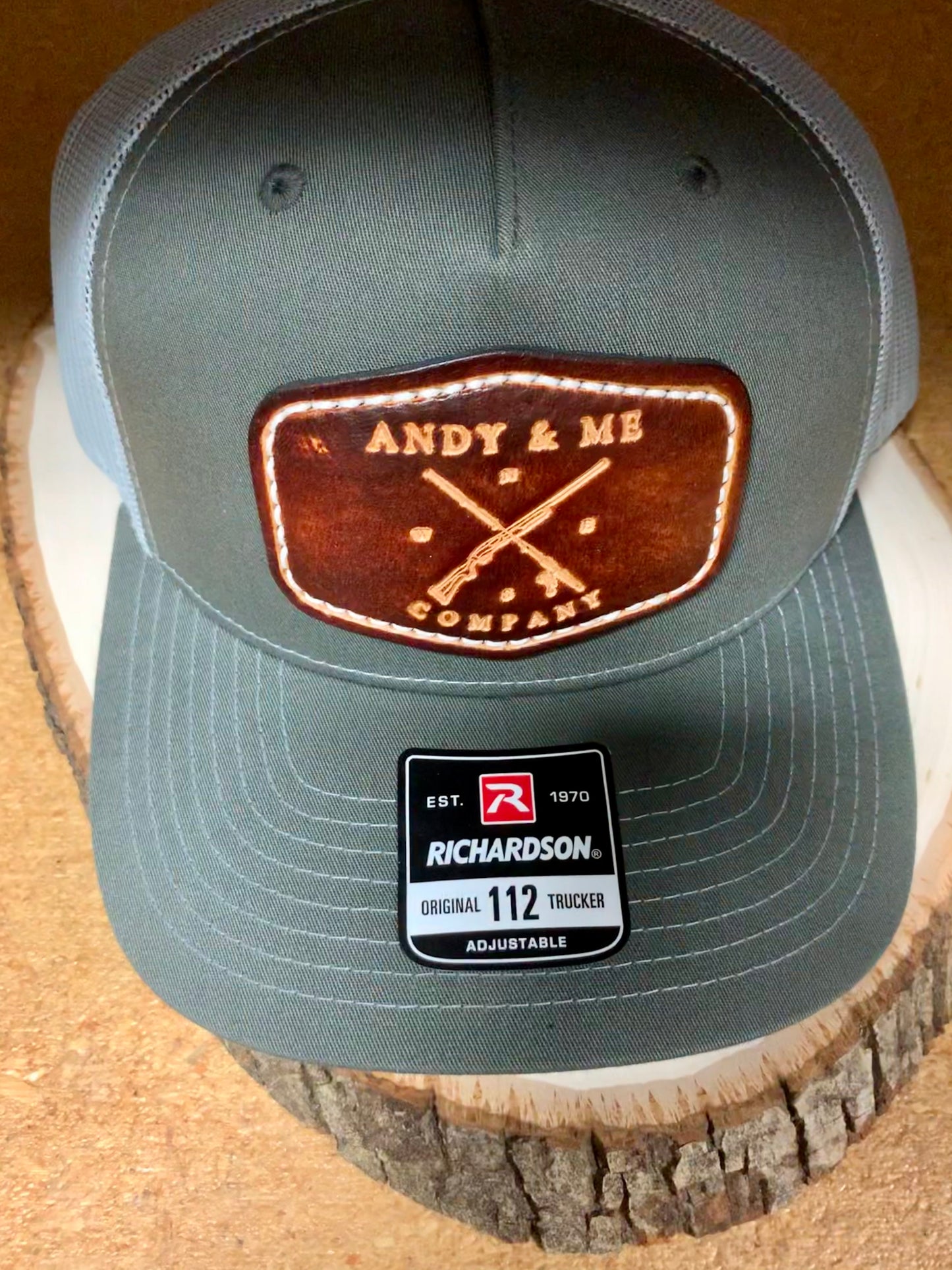 "Outdoorsman Compass" Richardson Hat