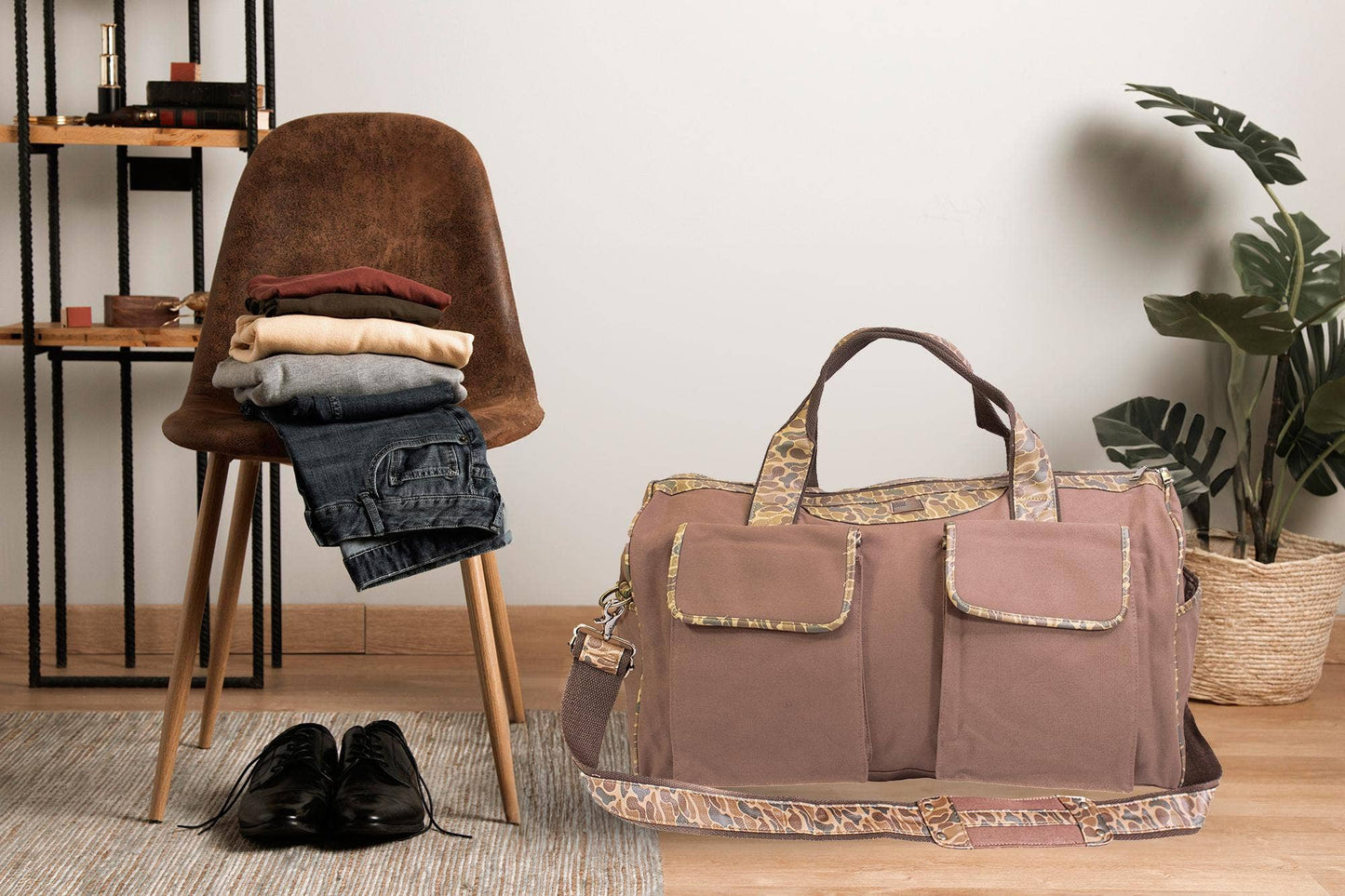 Shot Shell Brown Waxed Canvas Old School Camo Weekender Bag.