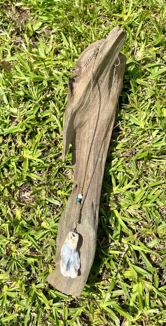 “Shell Away” Clasp Necklace